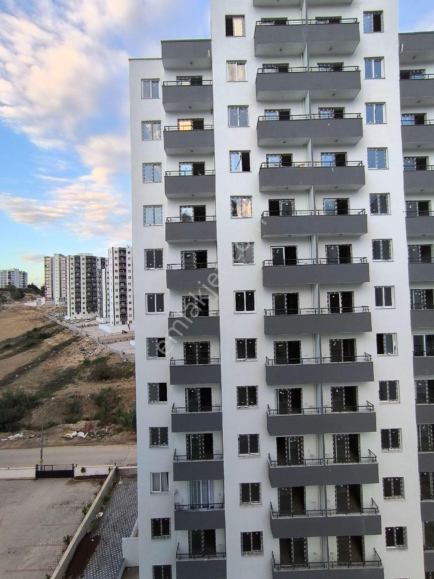 Demirhan Emlak'tan Gültepe De Satılık 1+1 Daire - Görsel 12