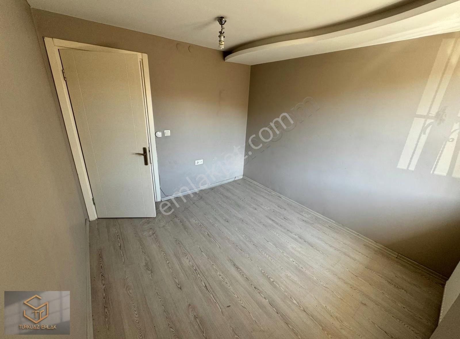 Uğurmumcu'da 2+1 Satılık Daire - Görsel 2