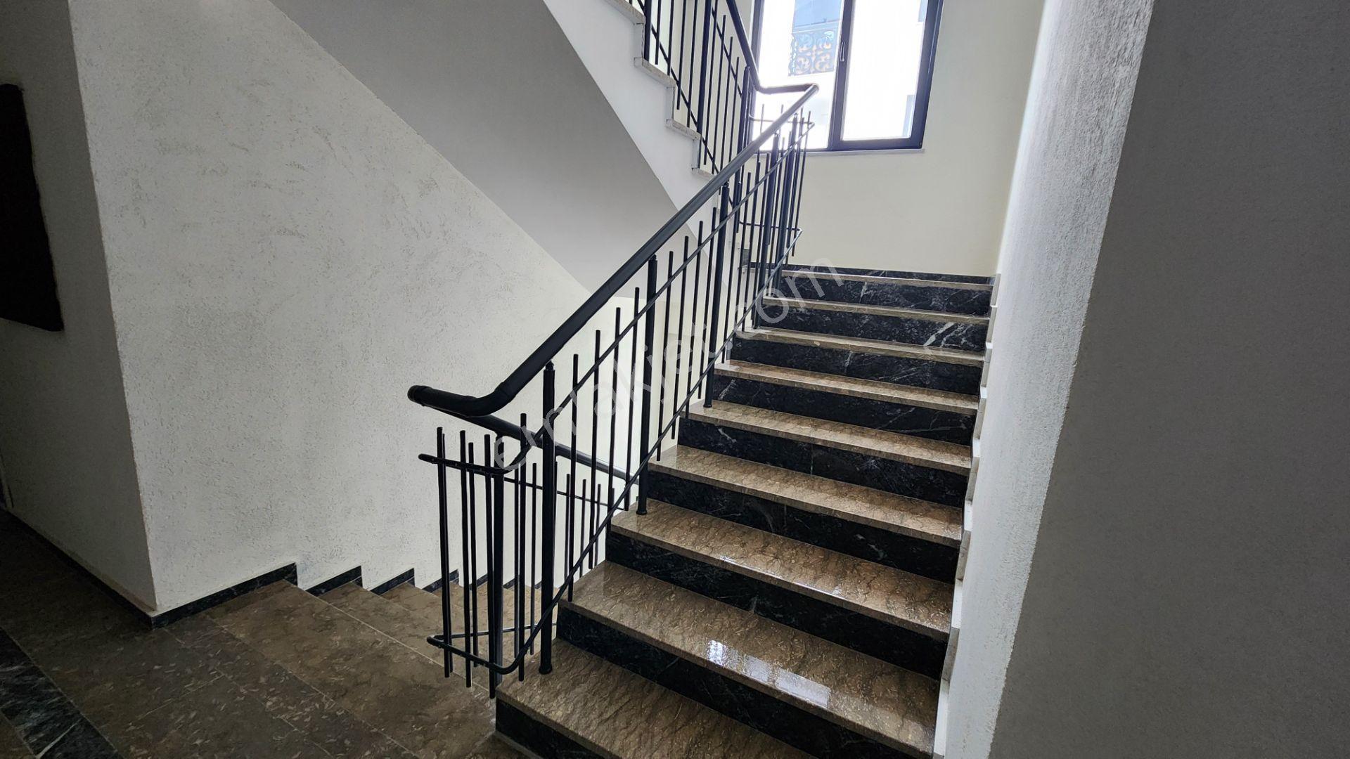 Edirne Cumhuriyet Mah'de Sıfır Satılık 1+1 Daire - Görsel 21