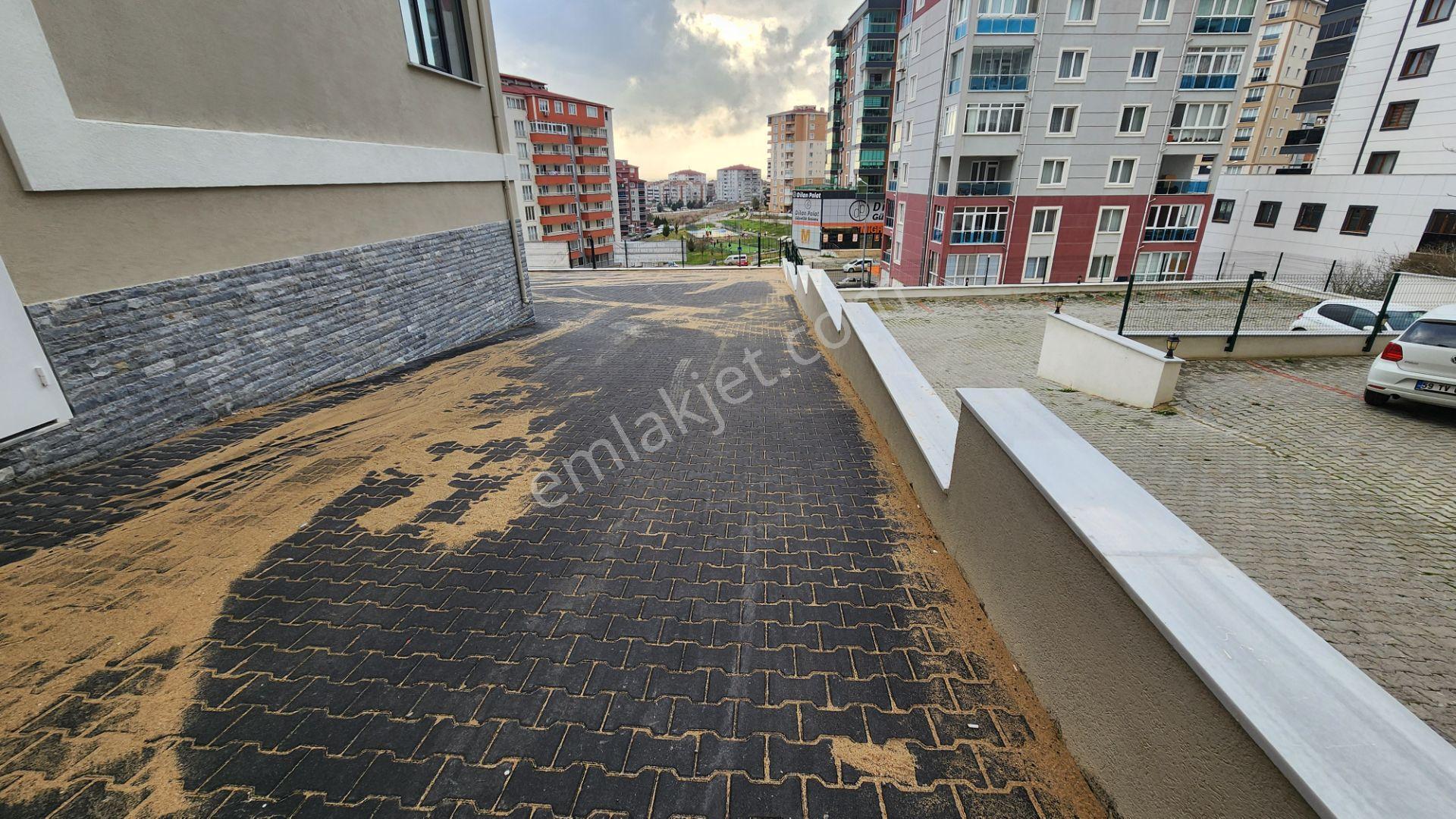 Edirne Cumhuriyet Mah'de Sıfır Satılık 1+1 Daire - Görsel 31