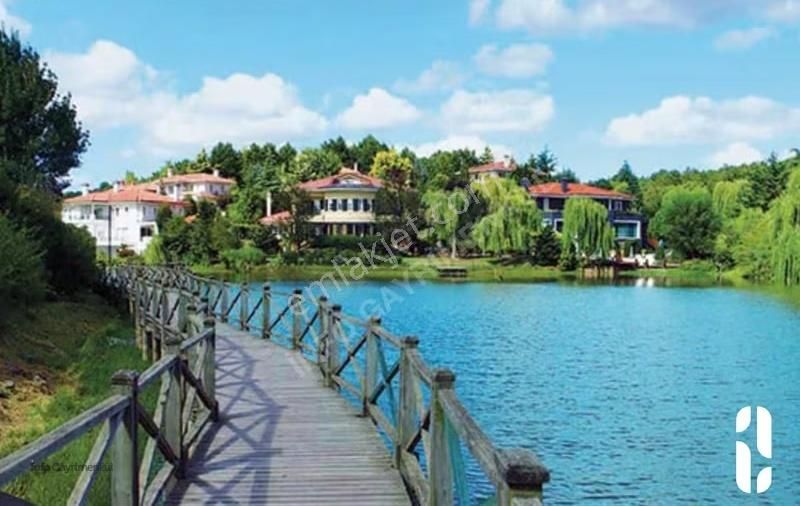Kemer Countryde 15 Gün Geçerli Özel Fiyatla Satılık Villa