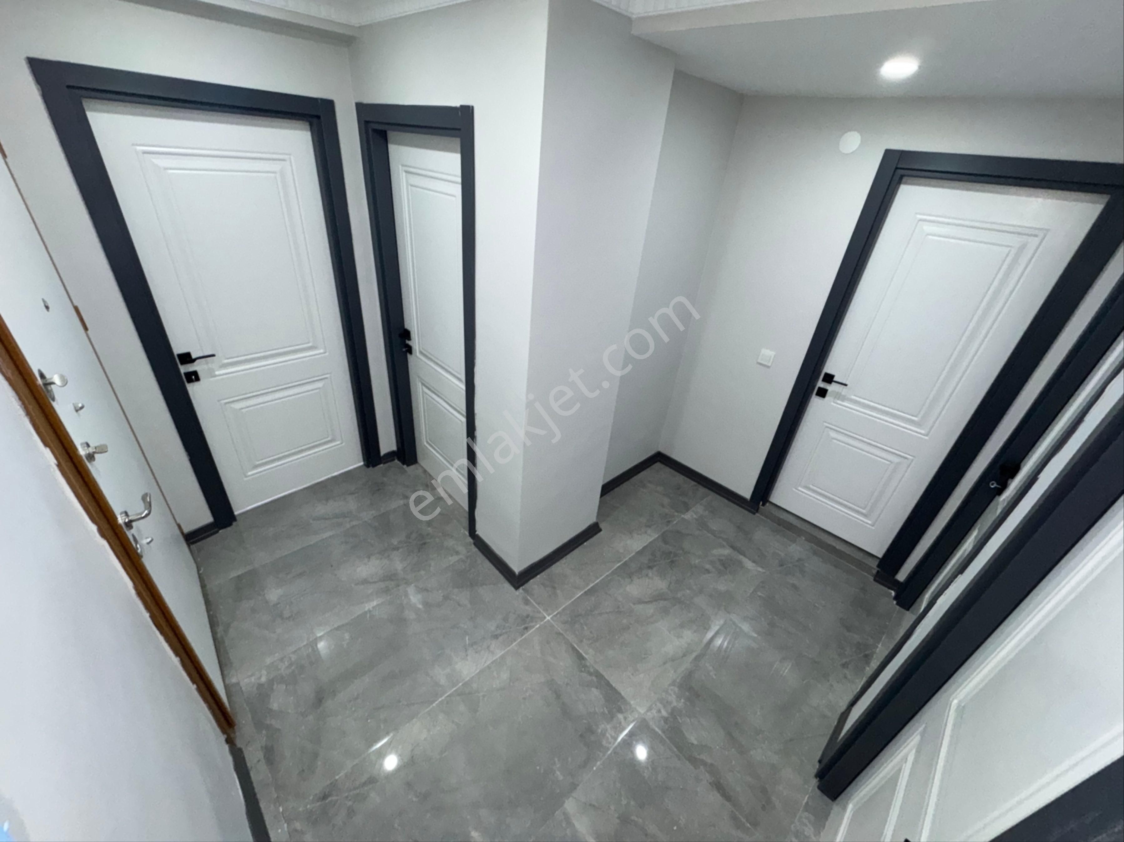 Zafer Yapı Gayrimenkulden Satılık Sıfır Ortakat Daire 4.kat 2+1 95m2 İstanbul Sultangazi Cebecimahde - Görsel 24