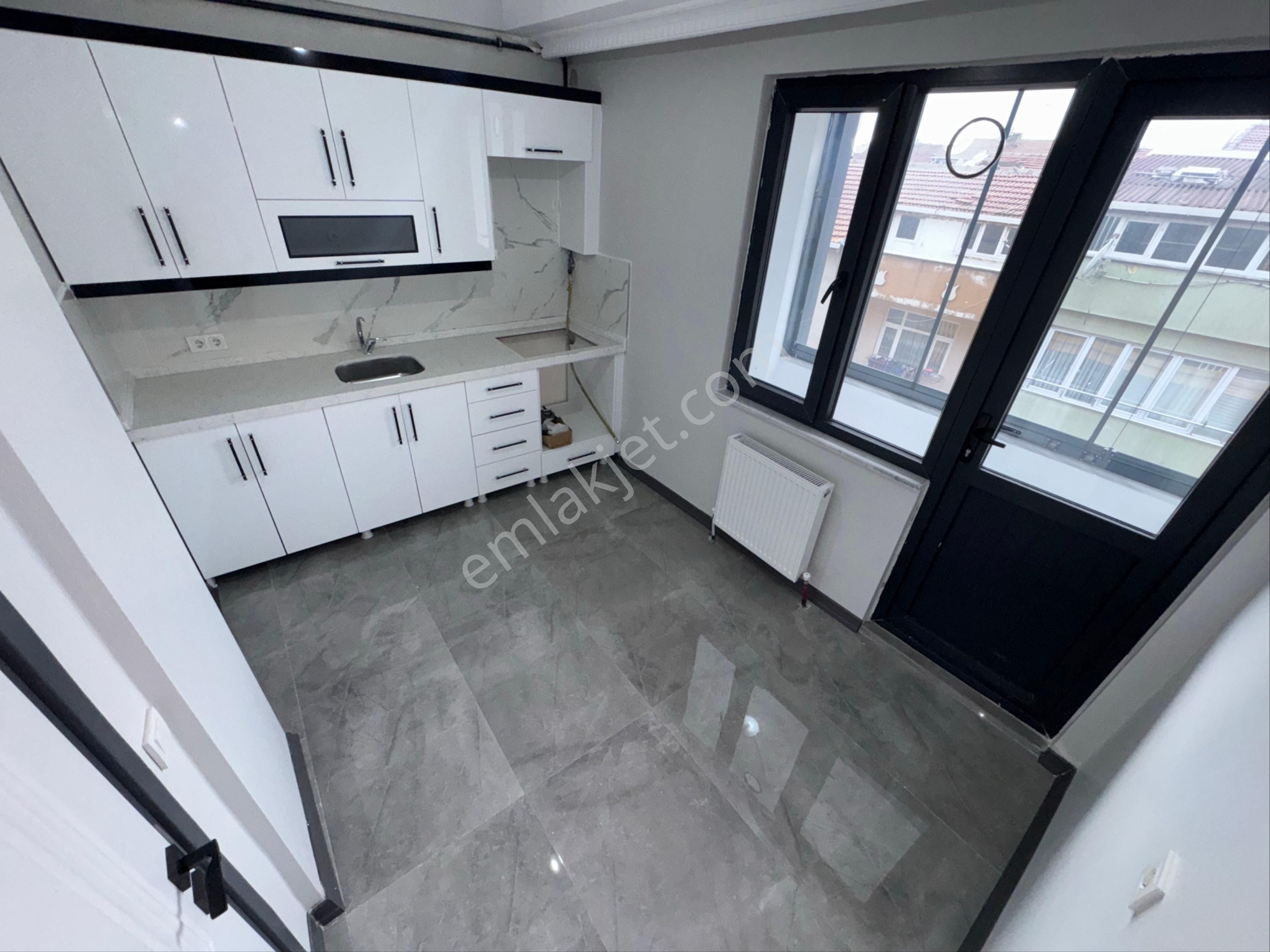 Zafer Yapı Gayrimenkulden Satılık Sıfır Ortakat Daire 4.kat 2+1 95m2 İstanbul Sultangazi Cebecimahde - Görsel 19