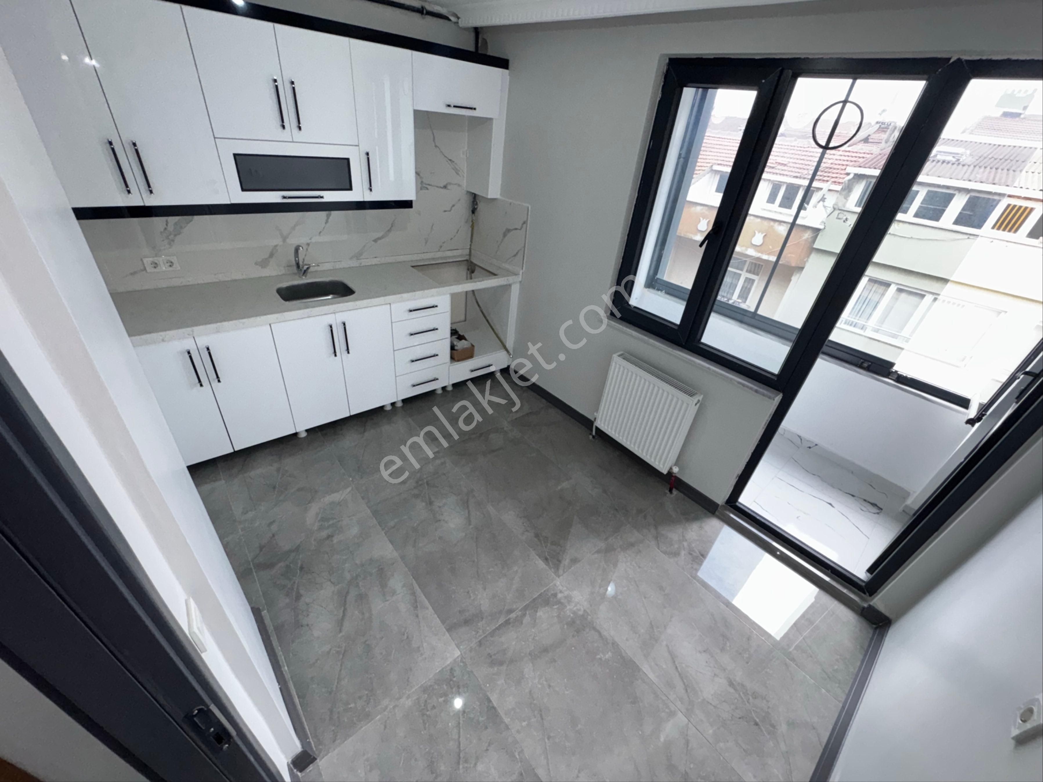 Zafer Yapı Gayrimenkulden Satılık Sıfır Ortakat Daire 4.kat 2+1 95m2 İstanbul Sultangazi Cebecimahde - Görsel 18