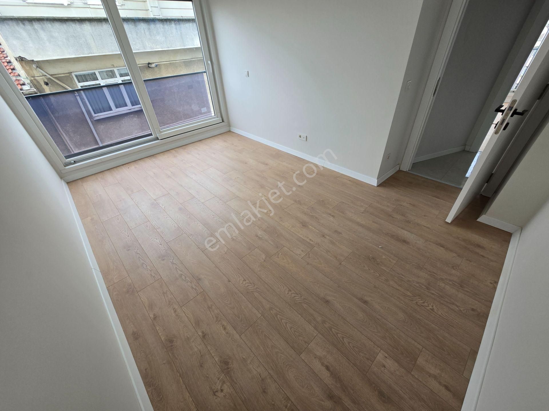 Deluxe 26 ' Dan Sıfır Binada Asansörlü Köşe Ferah 3+1 110 M2 Daire - Görsel 8