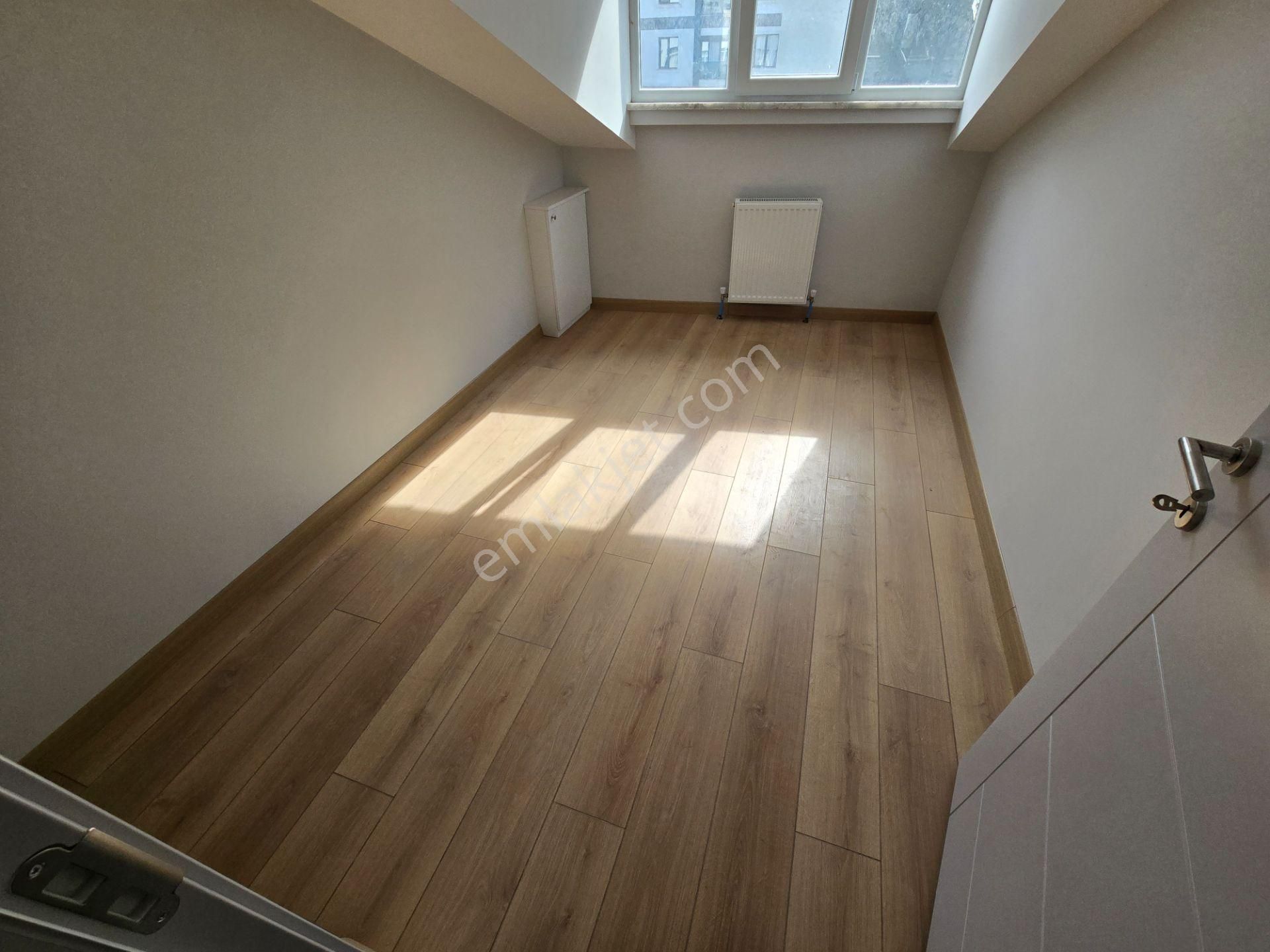 Deluxe 26 ' Dan Sıfır Binada Asansörlü Teraslı 3+2 160 M2 Dublex Daire - Görsel 19