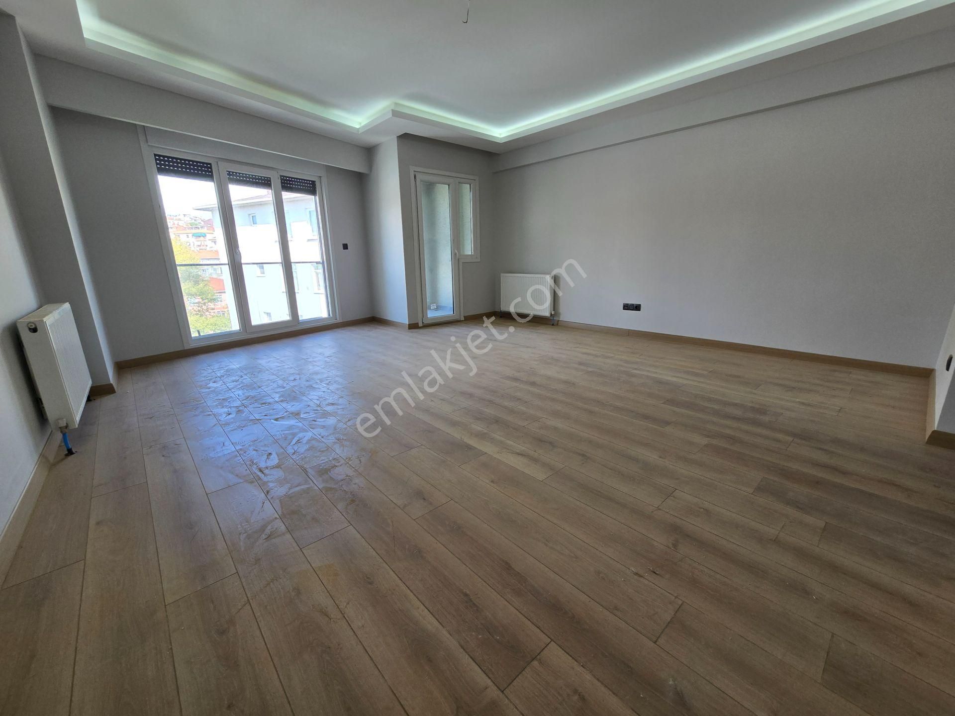 Deluxe 26 ' Dan Sıfır Binada Asansörlü Teraslı 3+2 160 M2 Dublex Daire - Görsel 3