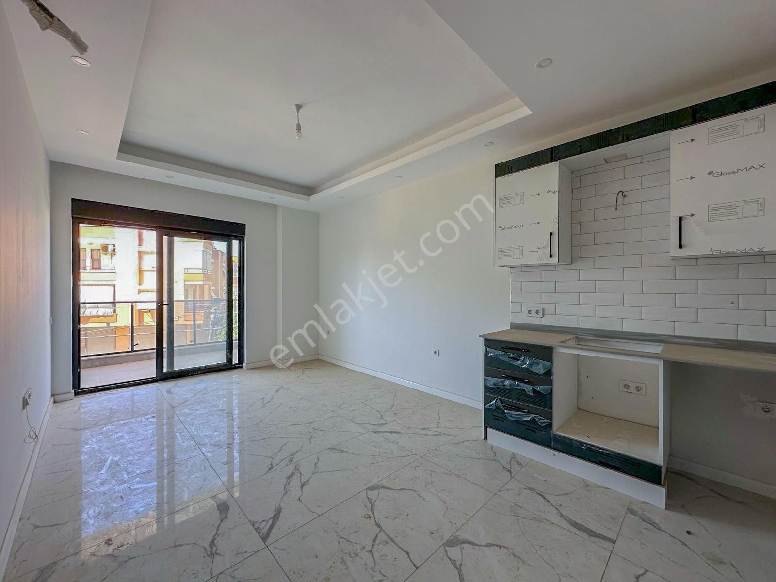 Alanya Oba Çarşamba'da Kiralık Site İçi Aktiviteli 1+1 Daire - Görsel 4