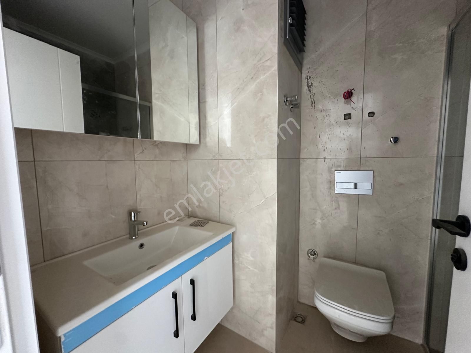 Alanya Oba Çarşamba'da Kiralık Site İçi Aktiviteli 1+1 Daire - Görsel 17