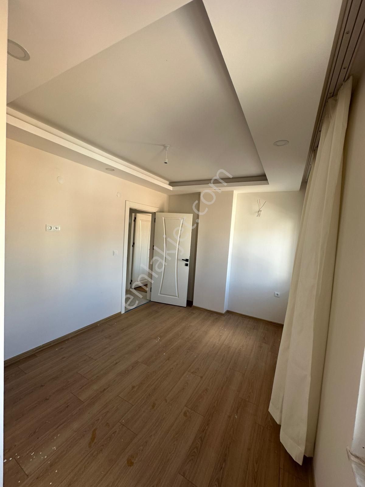 Satılık Ebeveyn Banyolu Geniş Daire - Görsel 12