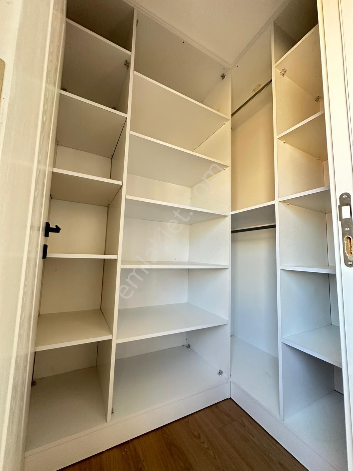 Satılık Ebeveyn Banyolu Geniş Daire - Görsel 13