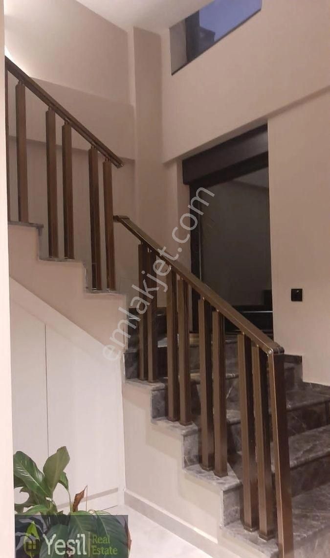 Kuzdere'de Triplex 4+1 Müstakil Satılık Villa - Görsel 15