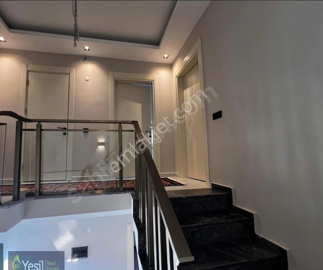 Kuzdere'de Triplex 4+1 Müstakil Satılık Villa - Görsel 18