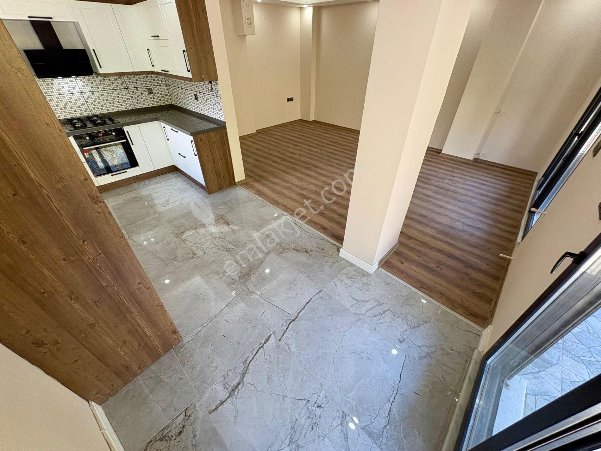 Akçay Sezgin Emlaktan Cemil Temelde Lüx Tasarım Sıfır 4+1 Villa - Görsel 32