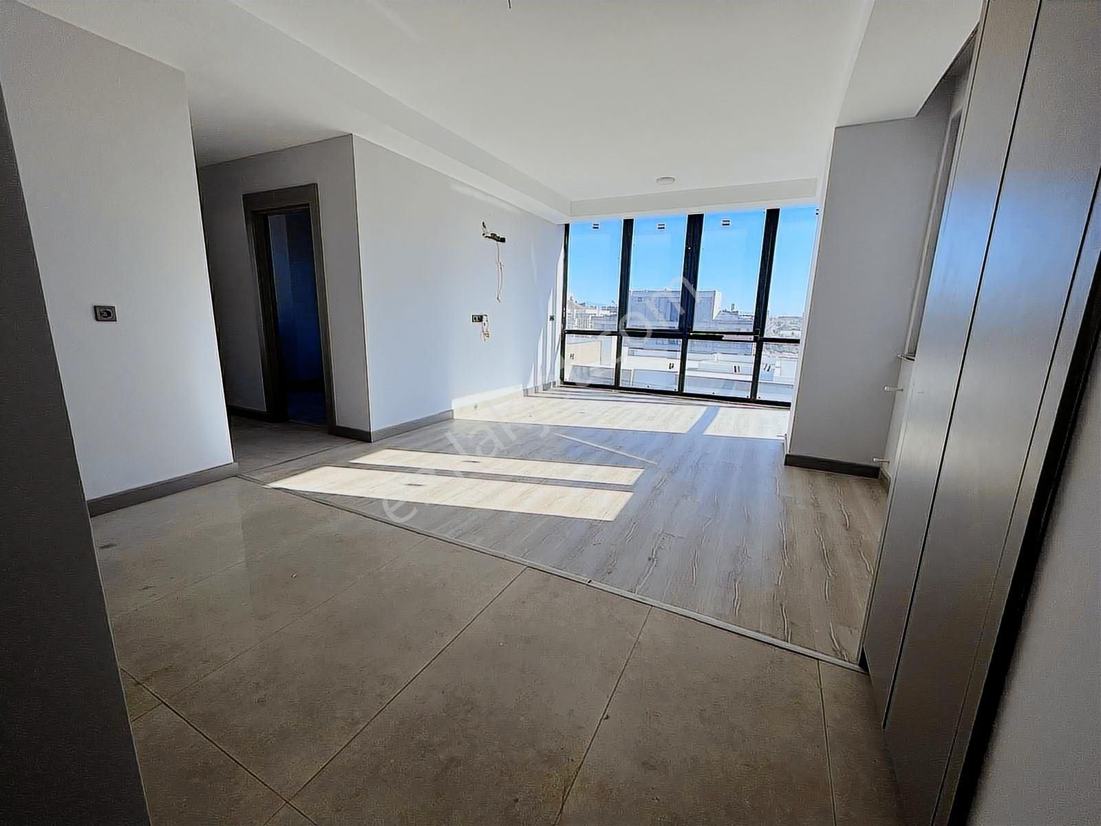 Altıntaş'ta Site İçinde Ara Kat 2+1 Satılık Daire! - Görsel 12