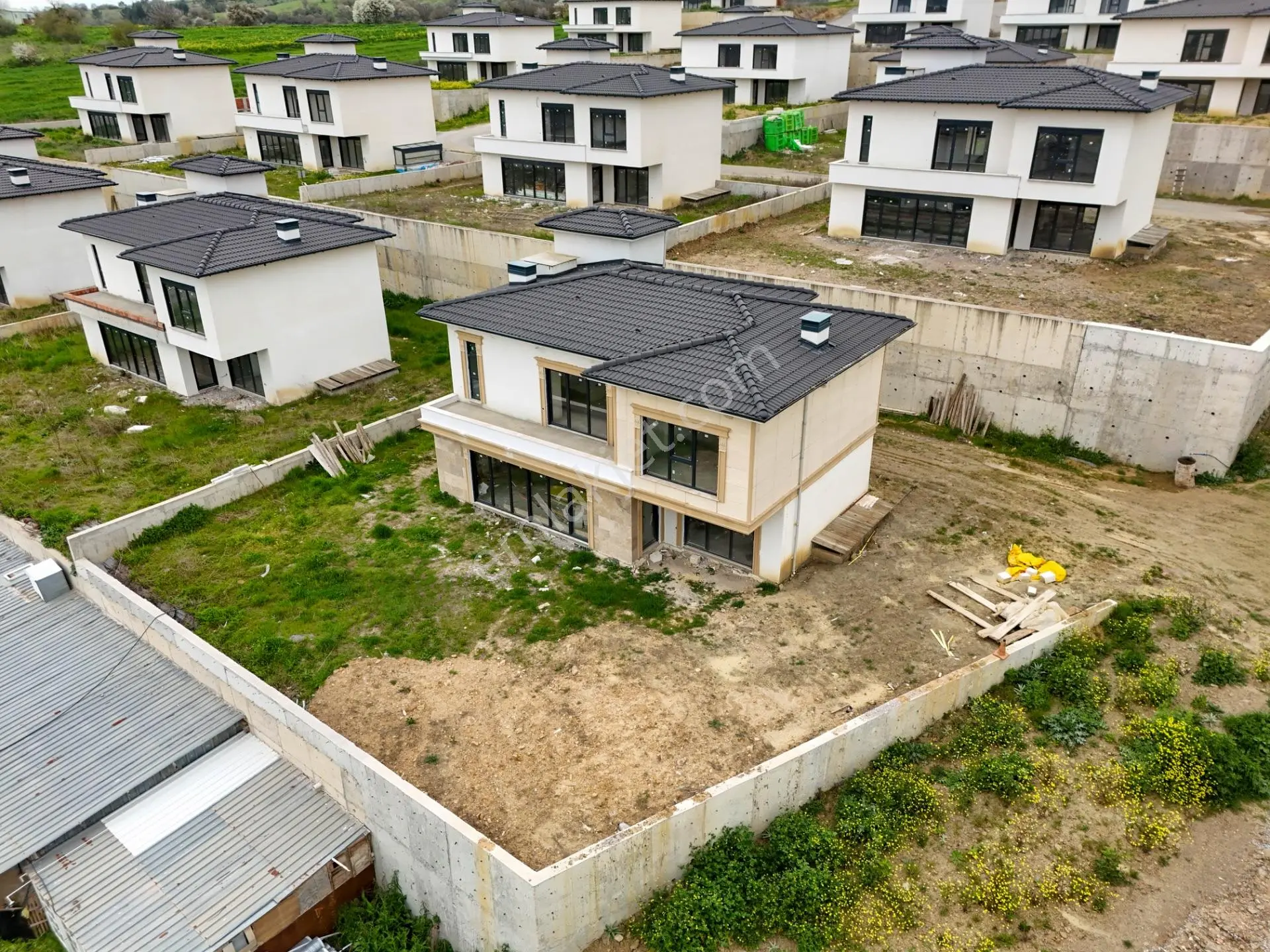 Balıkesir Karesi Naipli'de Satılık 4+1 252 M² Köşe Villa - Görsel 3
