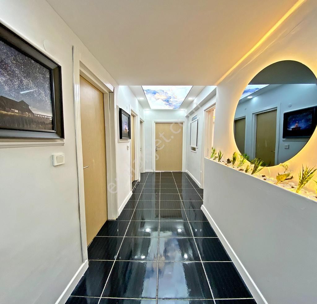 Kale Yapıdan Metrobüs Lokasyonun Da Satılık 2+1 Daire - Görsel 19