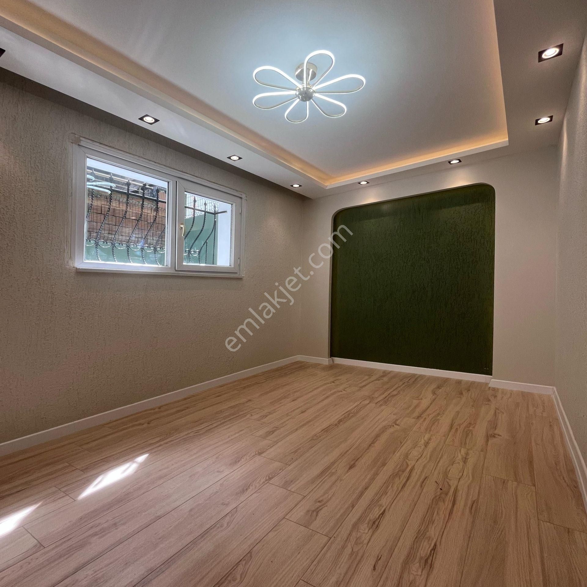 Kale Yapıdan Metrobüs Lokasyonunda Satılık 2+1 Bahçe Katı - Görsel 4