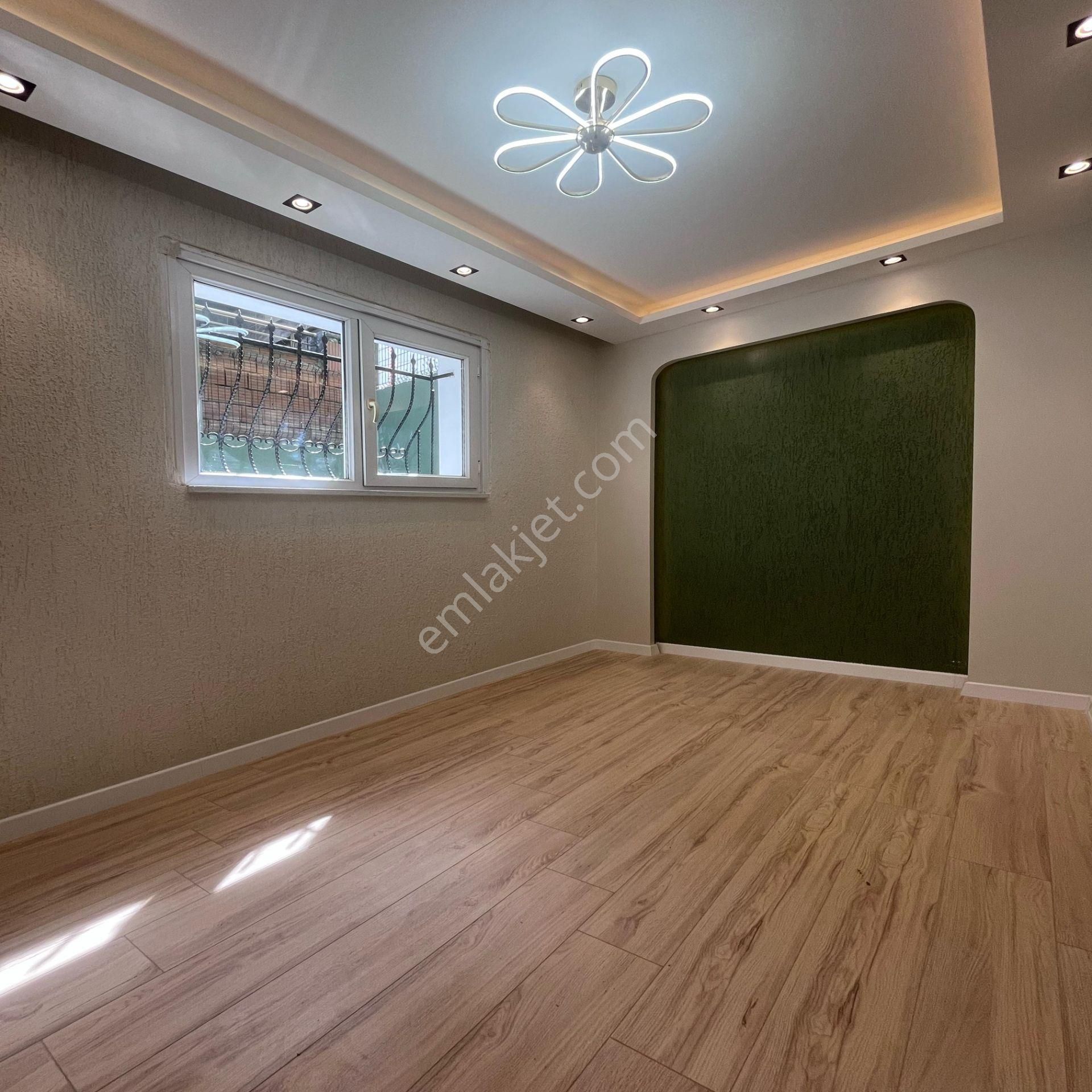 Kale Yapıdan Metrobüs Lokasyonunda Satılık 2+1 Bahçe Katı - Görsel 5