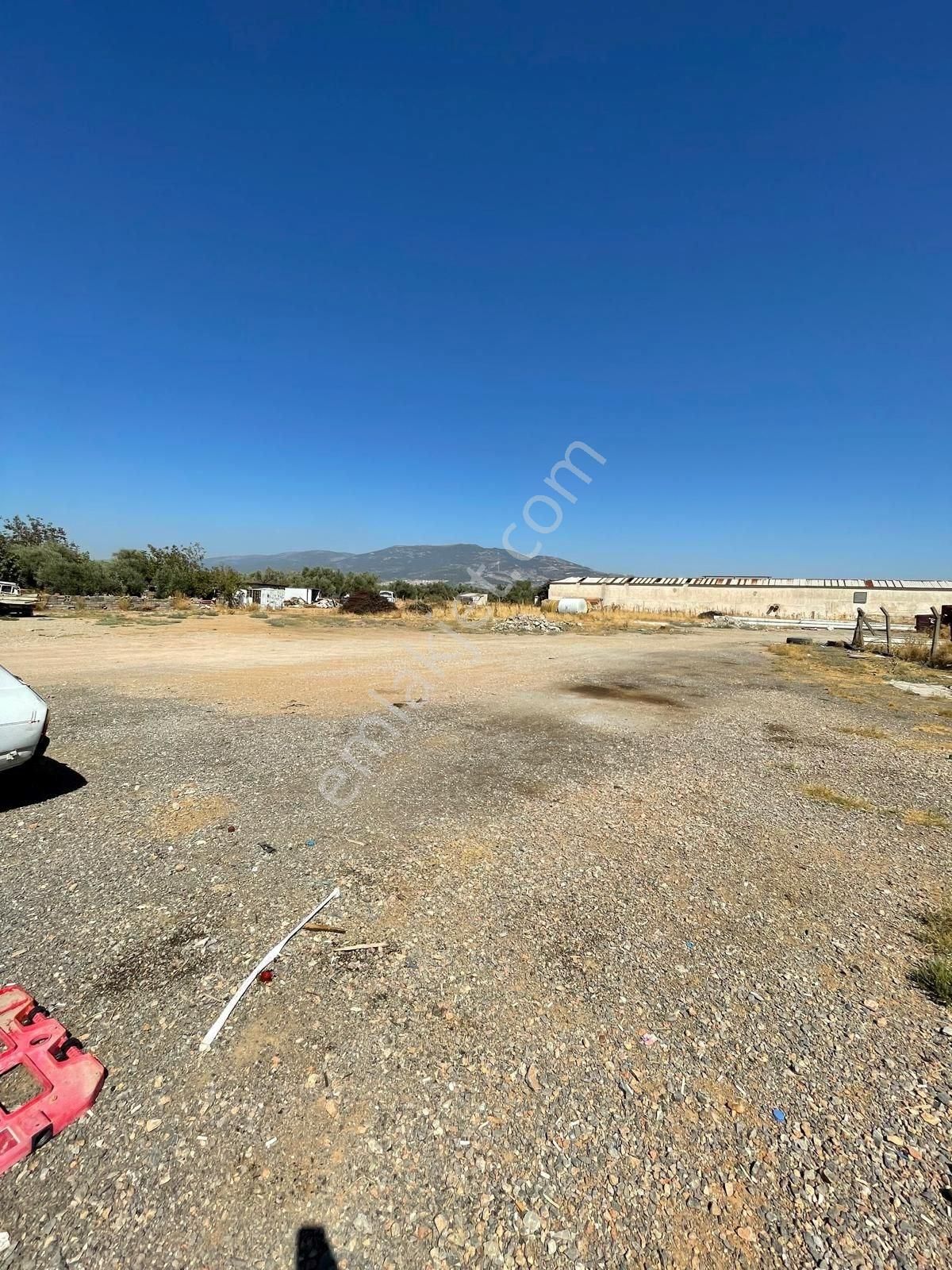 Kemalpaşa Armutlu'da Cadde Cepeli 1.035,89 M2 Satılık - Görsel 3