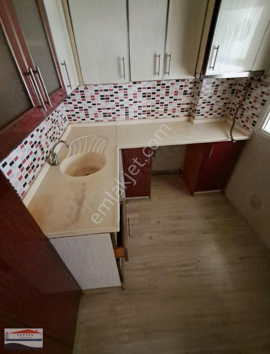 Barbaros Atatürk Caddesi Üzeri Ayrı Mutfak Satılık Ara Kat 2+1 - Görsel 9