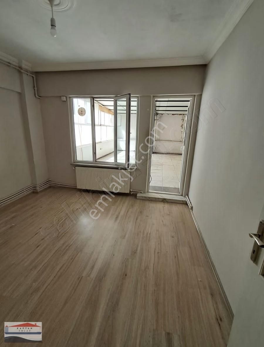 Barbaros Atatürk Caddesi Üzeri Ayrı Mutfak Satılık Ara Kat 2+1 - Görsel 13