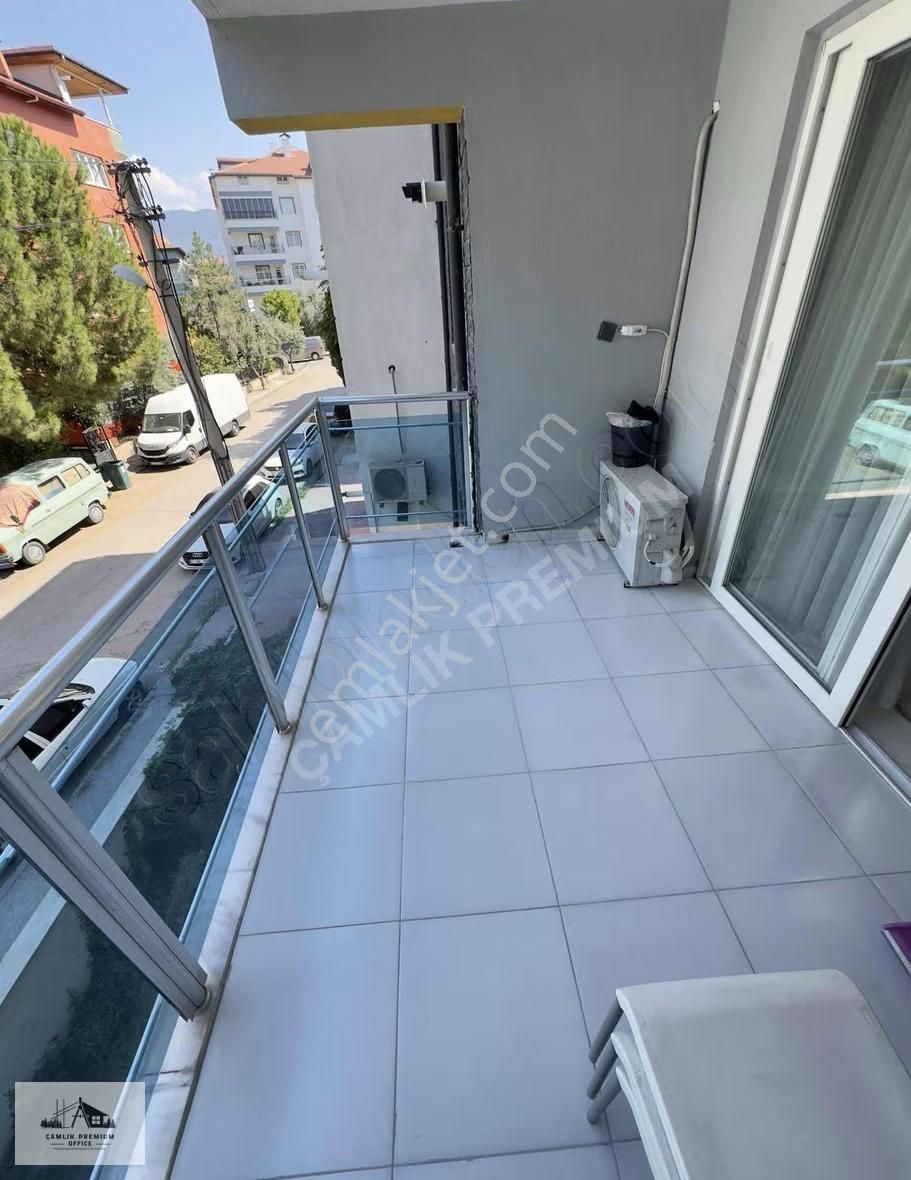 Kınıklıda Arakat Balkonlu 1+1 Eşyalı Apart Daire - Görsel 3