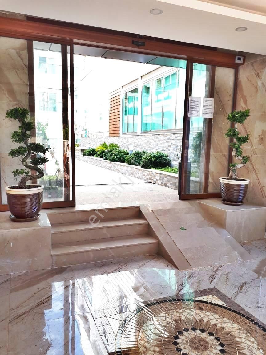 Sarısu'da Güvenlikli Ve Havuzlu Sitede 2+1 Giriş Kat Satılık Daire - Görsel 12