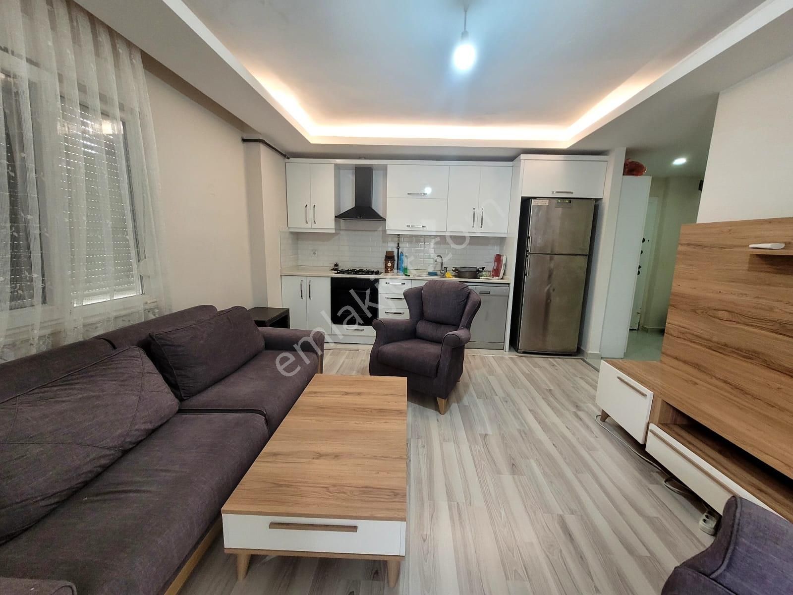 Sarısu'da Güvenlikli Ve Havuzlu Sitede 2+1 Giriş Kat Satılık Daire - Görsel 3