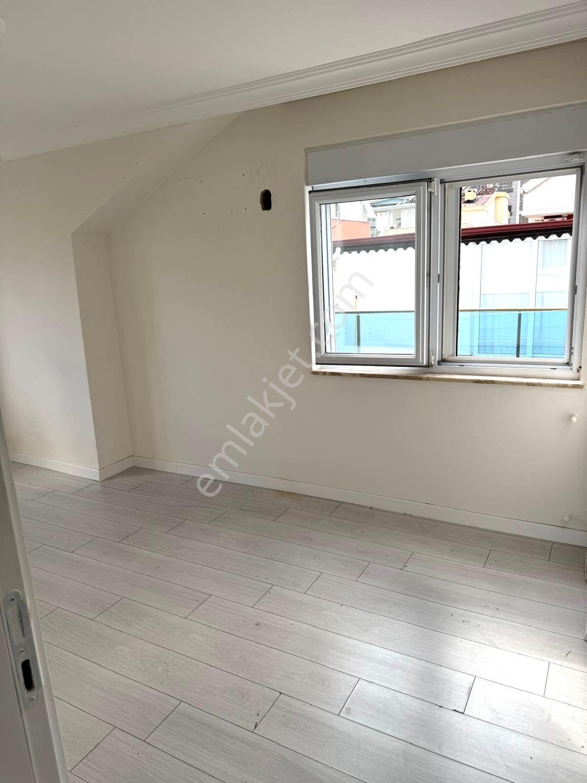 Meydankavağında Ebeveyn Banyolu Geniş Kullanışlı 3+1 Daire - Görsel 8