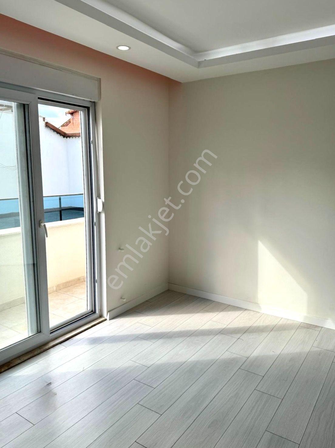 Meydankavağında Ebeveyn Banyolu Geniş Kullanışlı 3+1 Daire - Görsel 14