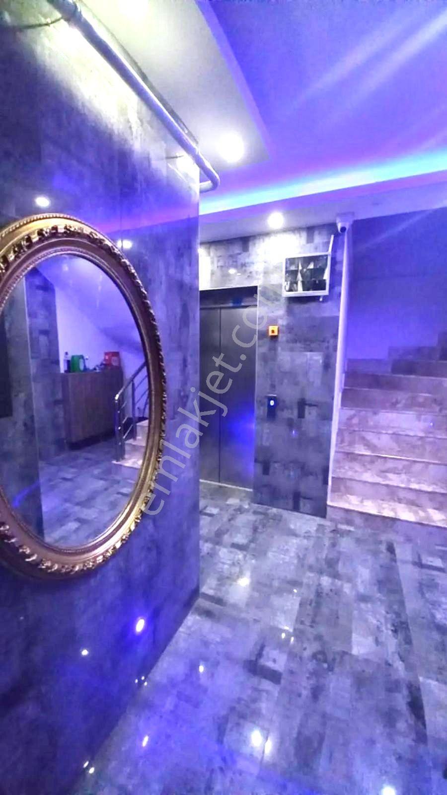 Meydankavağında Ebeveyn Banyolu Geniş Kullanışlı 3+1 Daire - Görsel 25