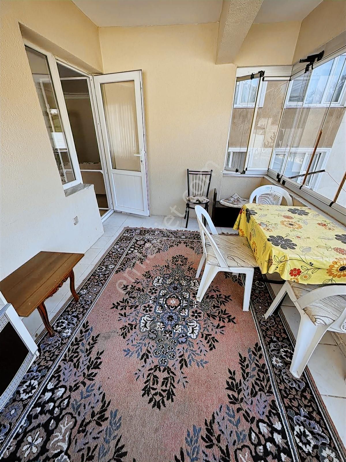 Manastır Emlak'tan Eşyalı Kiralık Daire 22.000tl - Görsel 2