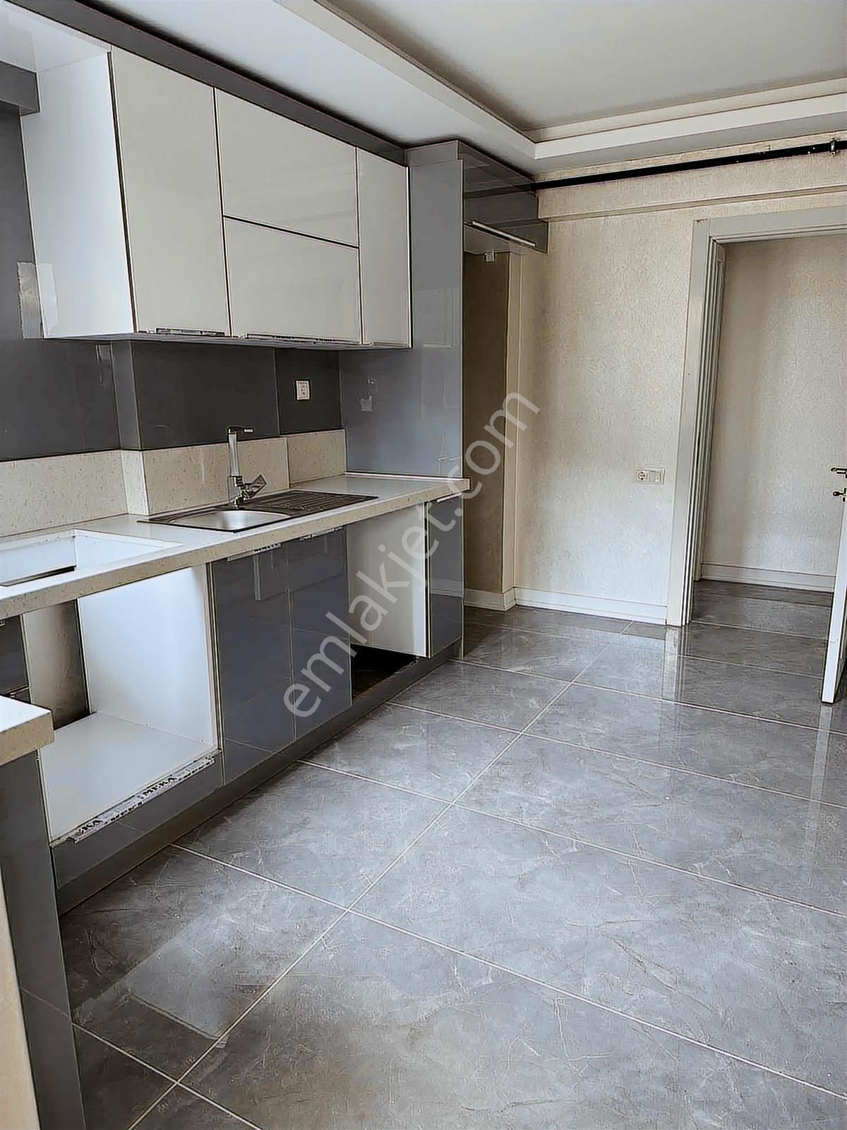 Manastır Emlak'tan Satılık 5+1 Dubleks Daire 7.500.000 Tl - Görsel 14