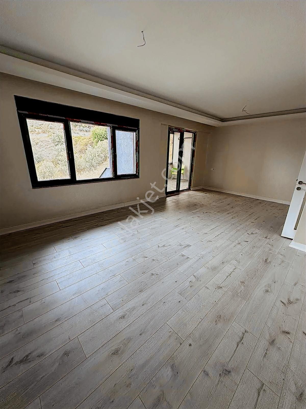 Manastır Emlak'tan Satılık 5+1 Dubleks Daire 7.500.000 Tl - Görsel 34