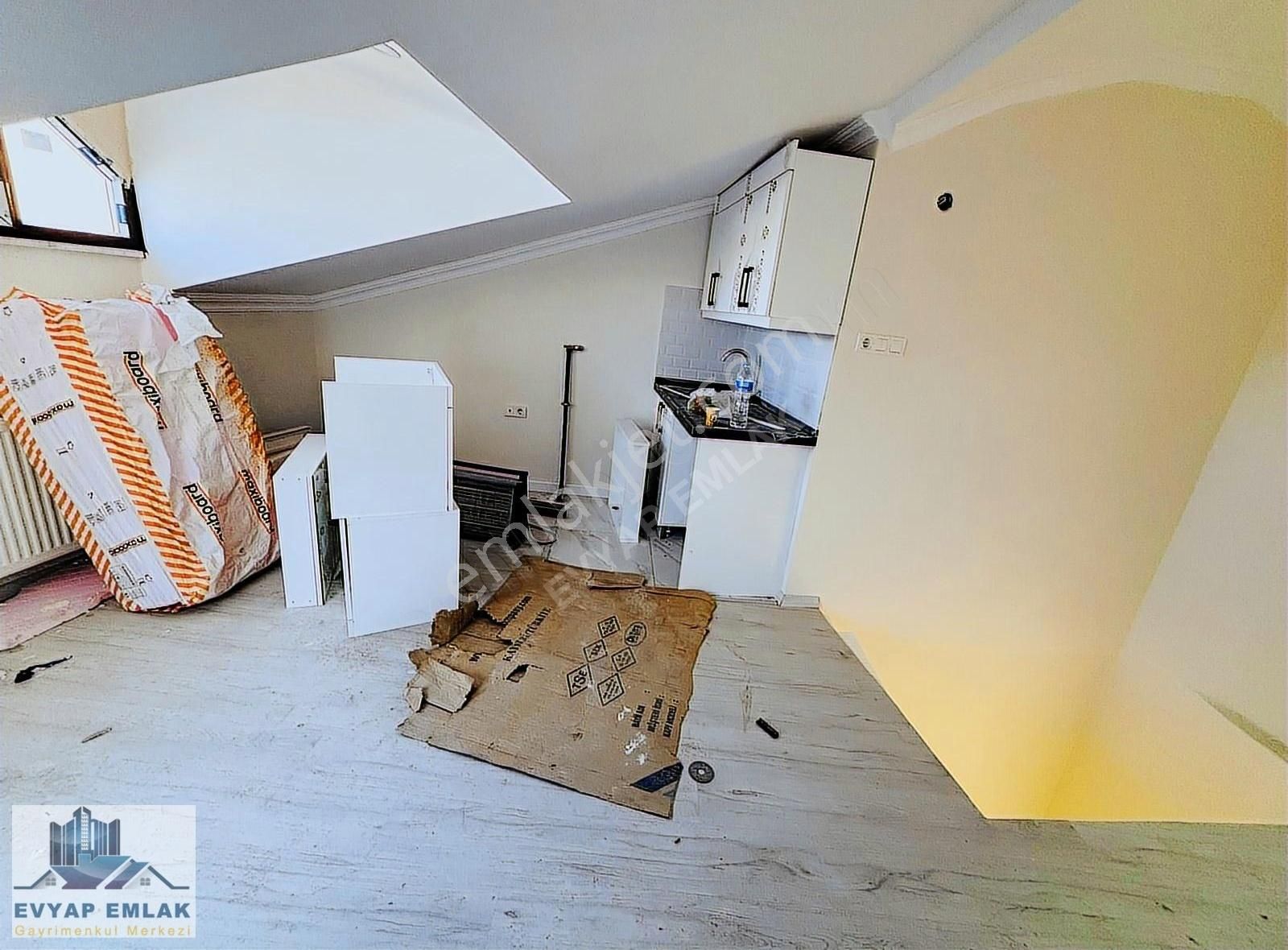 Ev-yap'tan Bahçelievler Emek Caddesi Yakını 4+1 Dubleks Sıfır - Görsel 13