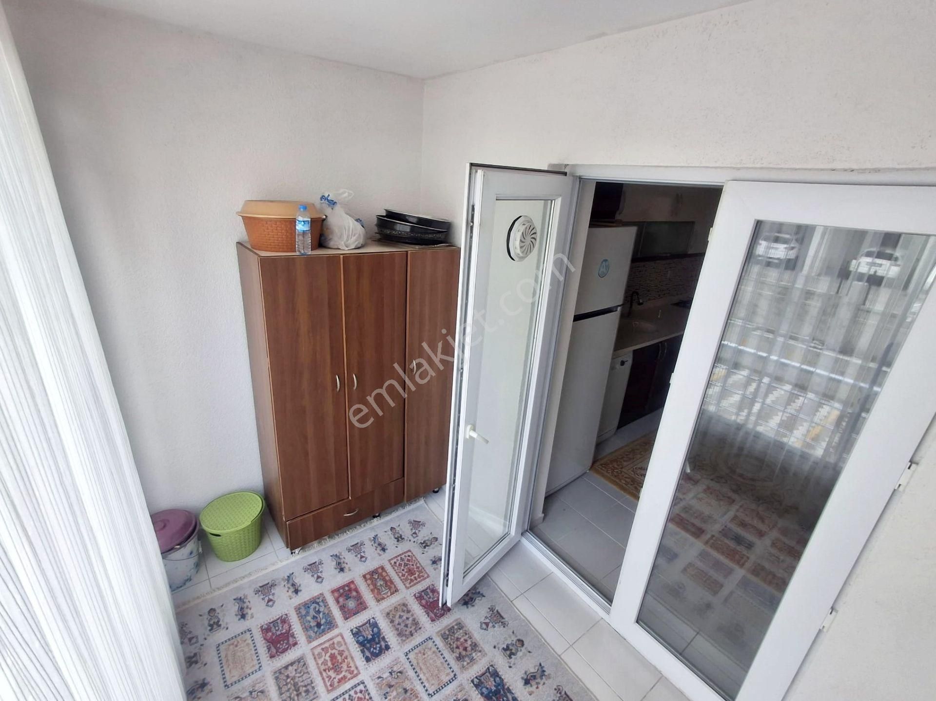 Andan Kaletepe Mah Ünsal Cadde Yakınında Ara Katta Geniş 4+1 - Görsel 13