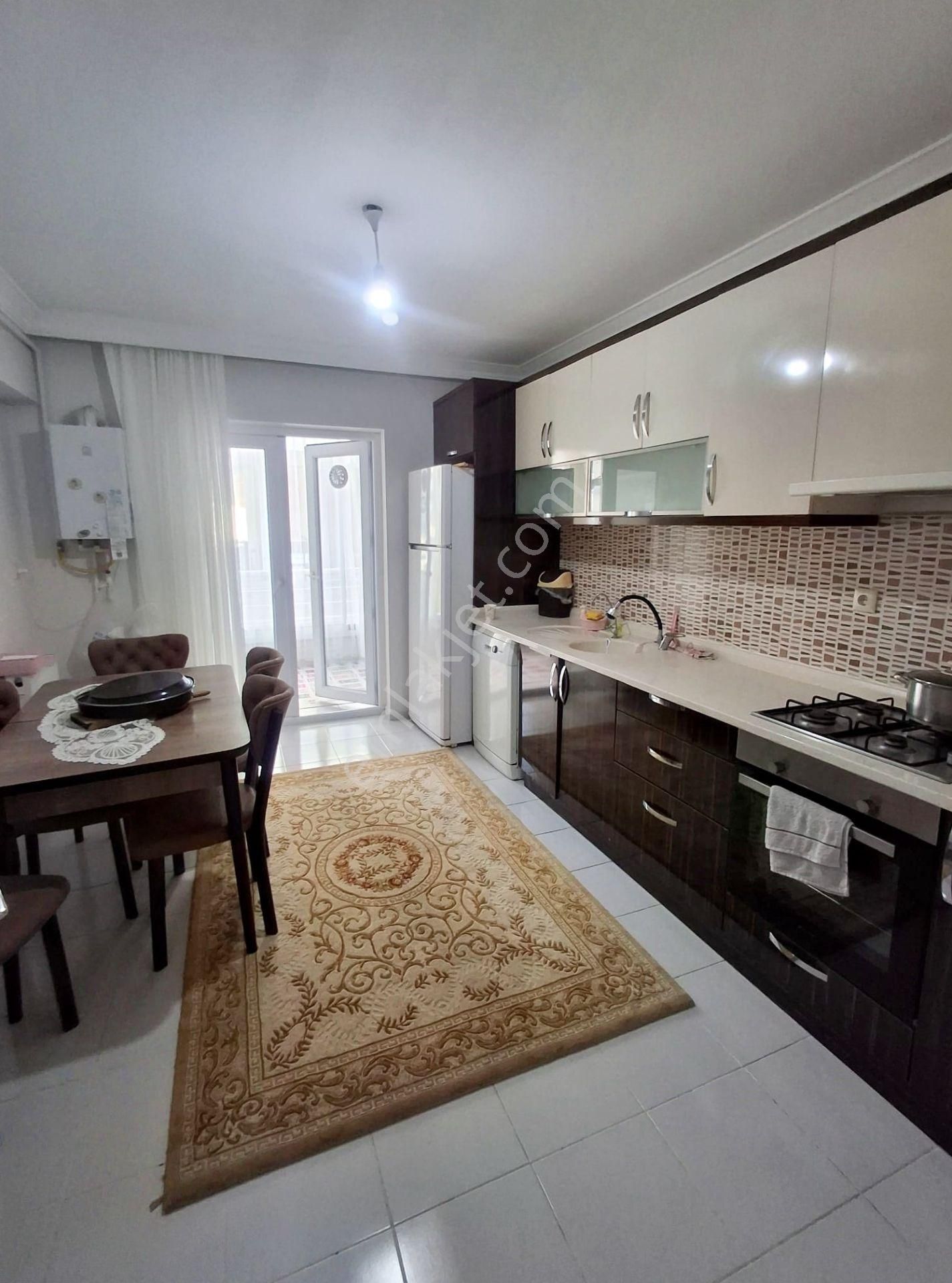 Andan Kaletepe Mah Ünsal Cadde Yakınında Ara Katta Geniş 4+1 - Görsel 5