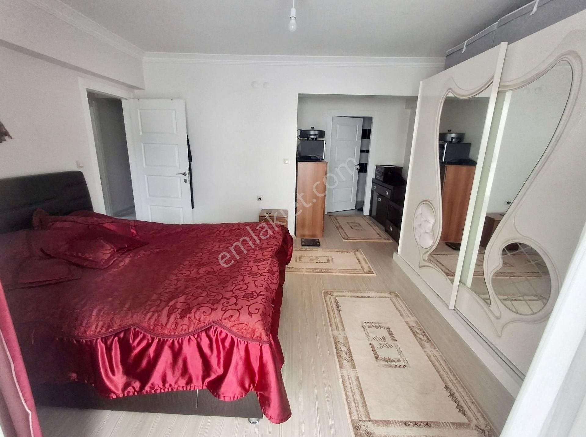 Andan Kaletepe Mah Ünsal Cadde Yakınında Ara Katta Geniş 4+1 - Görsel 10