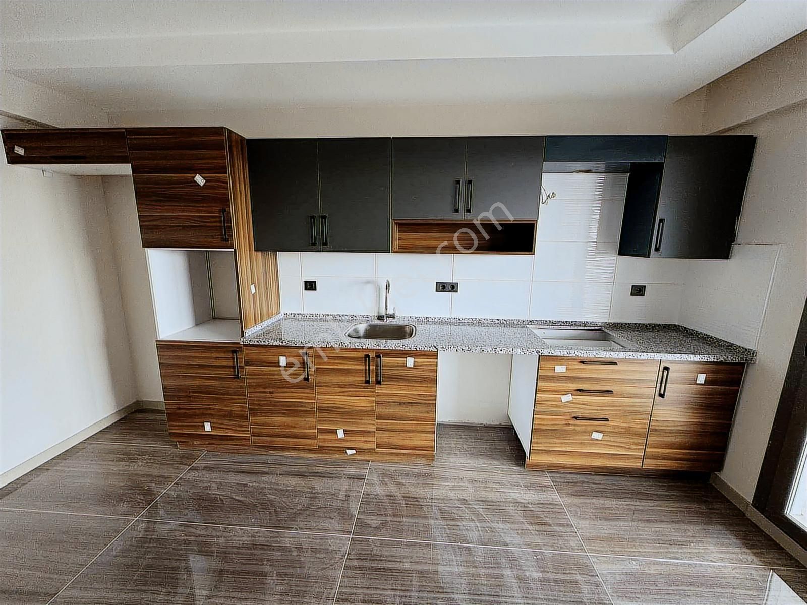 Ege Royal 2.kat Site İçerisinde Otopark Arakat Kilerli 3+1daire - Görsel 12