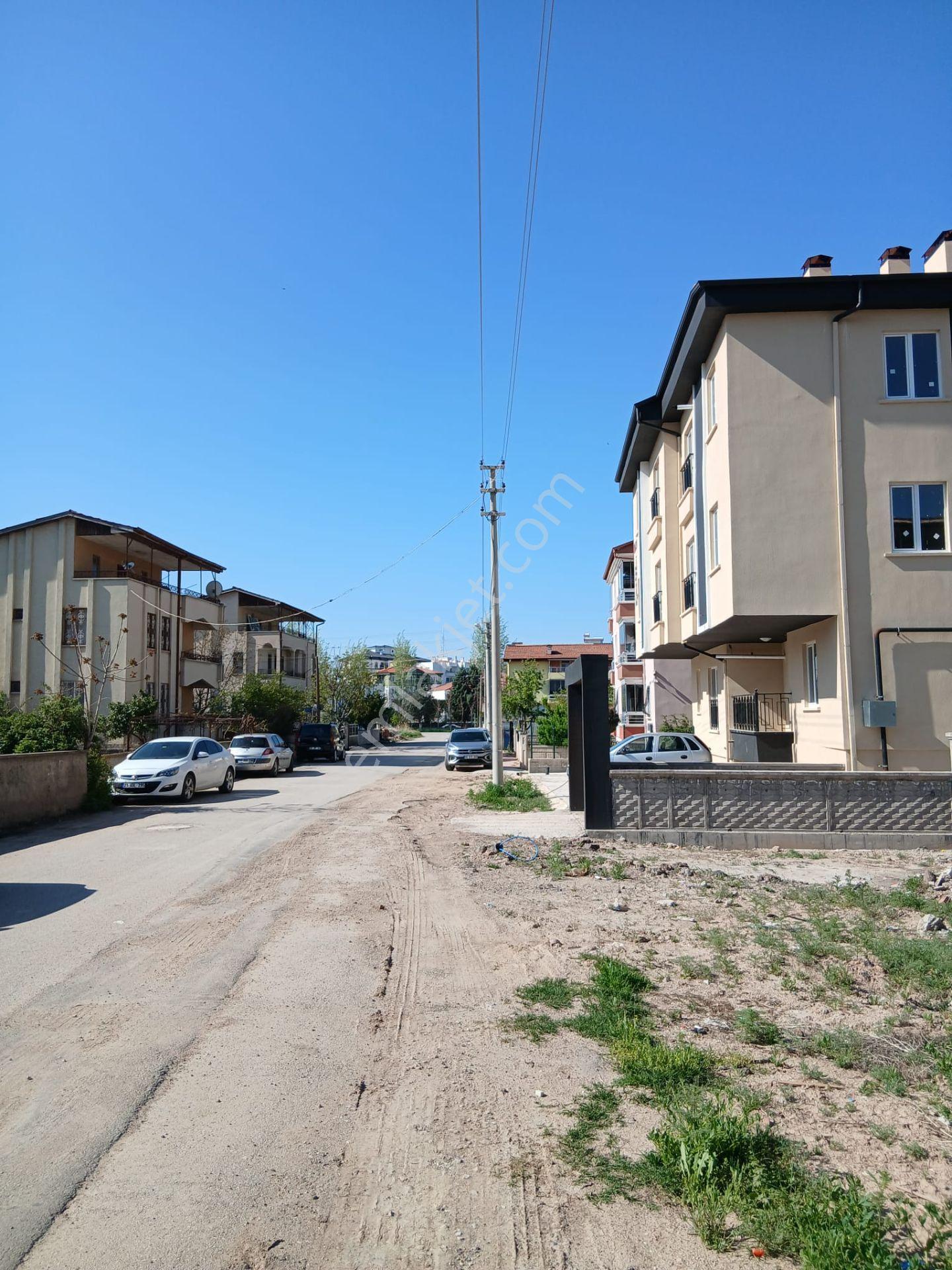 Aksaray Küçük Bölcekte Kültür Merkezi Arkasında Satılık 2+0 Lüks Daire - Görsel 31