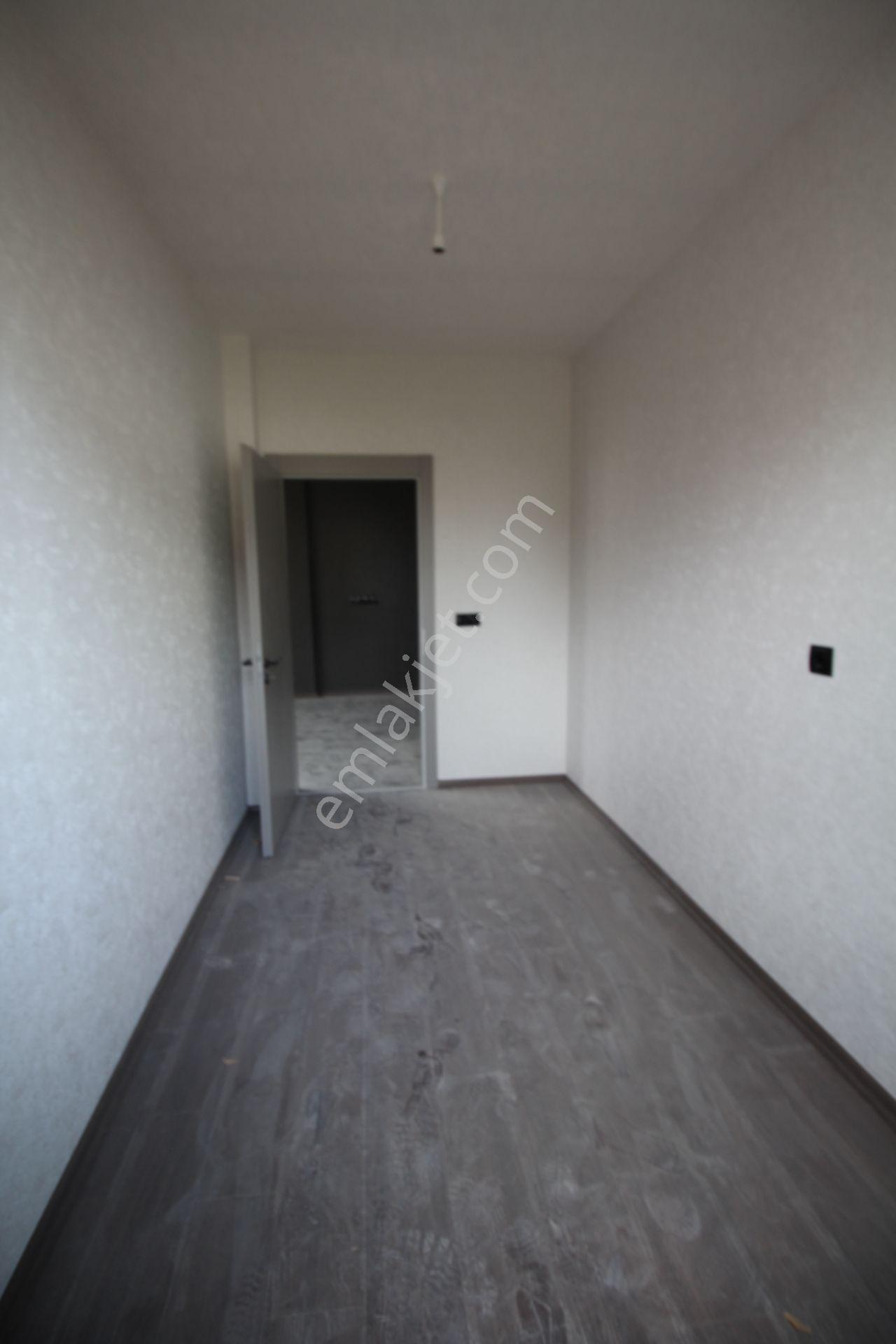 Aksaray Küçük Bölcekte Kültür Merkezi Arkasında Satılık 2+0 Lüks Daire - Görsel 23
