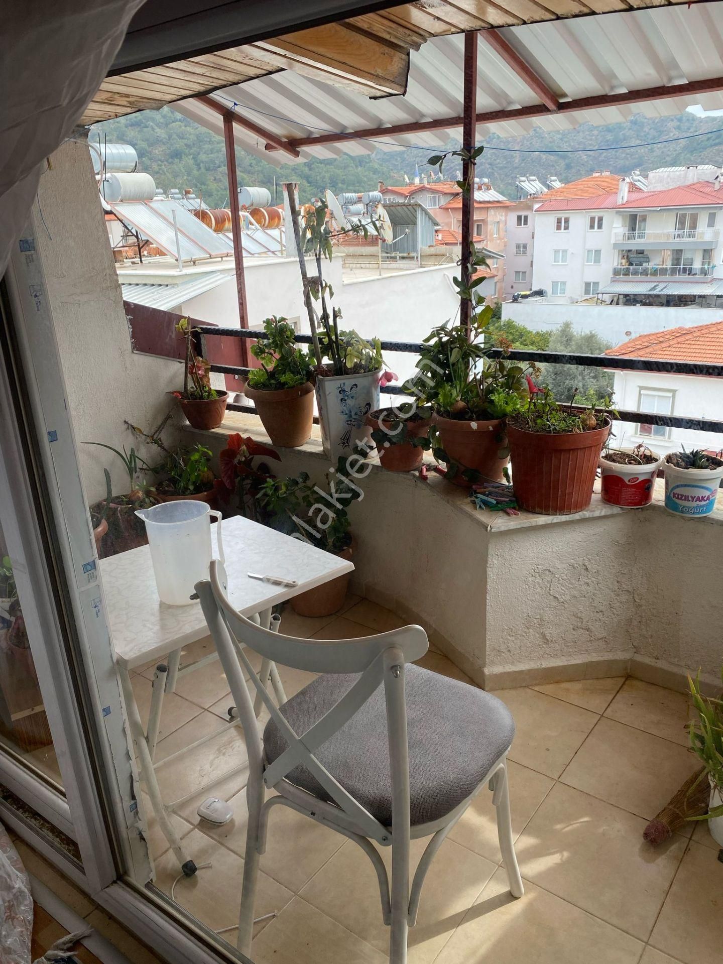 Çiğdem Emlak'tan Ortaca'da Satılık Çatı Katı Daire - Görsel 3