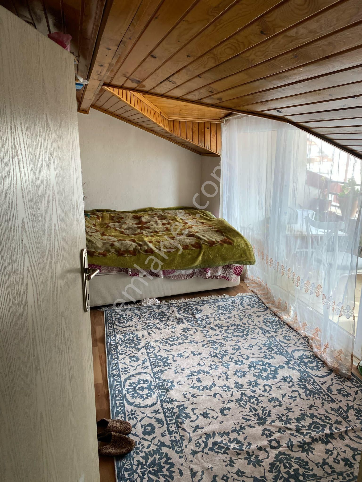 Çiğdem Emlak'tan Ortaca'da Satılık Çatı Katı Daire - Görsel 9