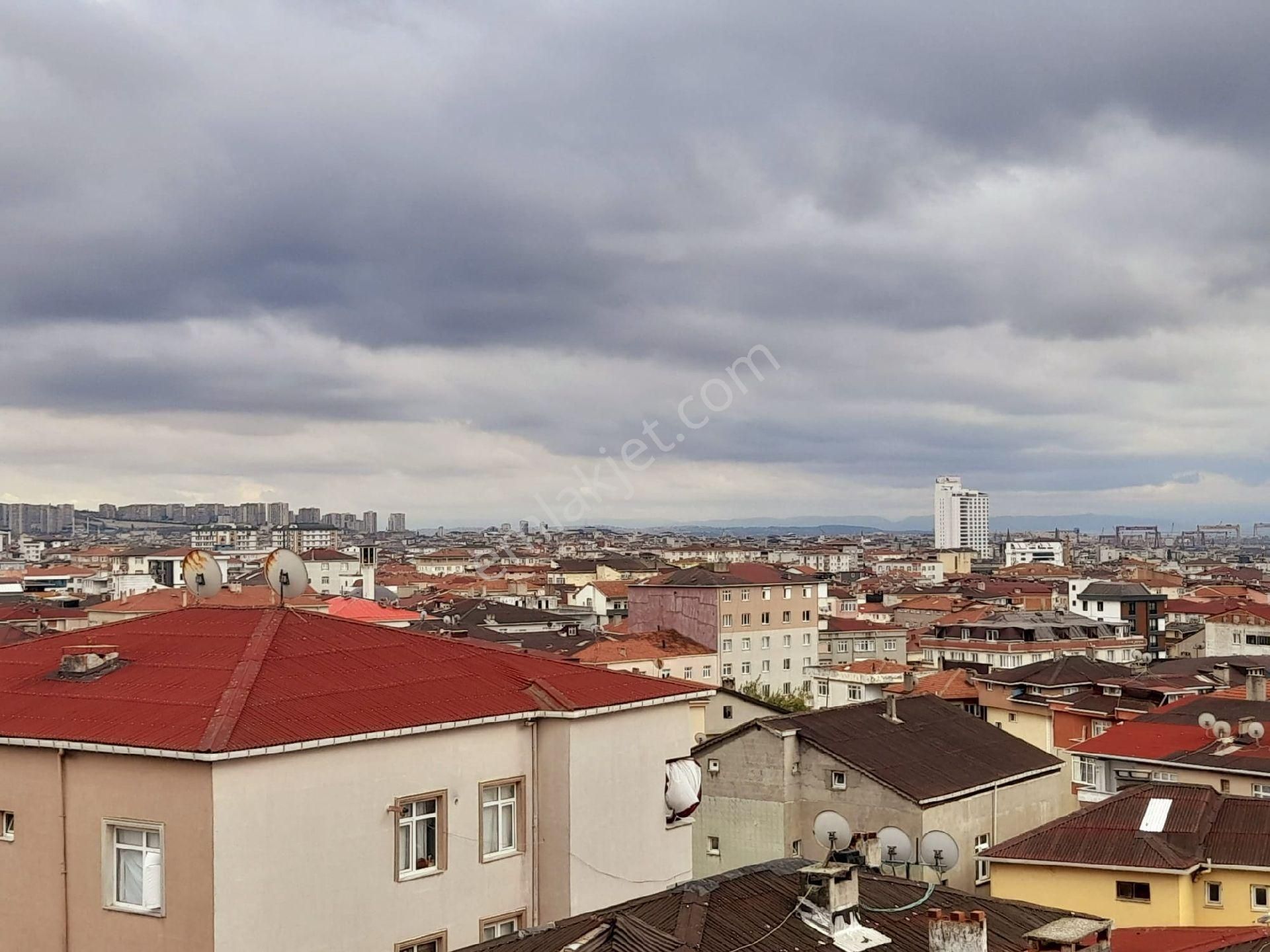Kaynarca'da Metroya Çok Yakın Deniz Manzaralı Teraslı 165 M² 2+1 - Görsel 3