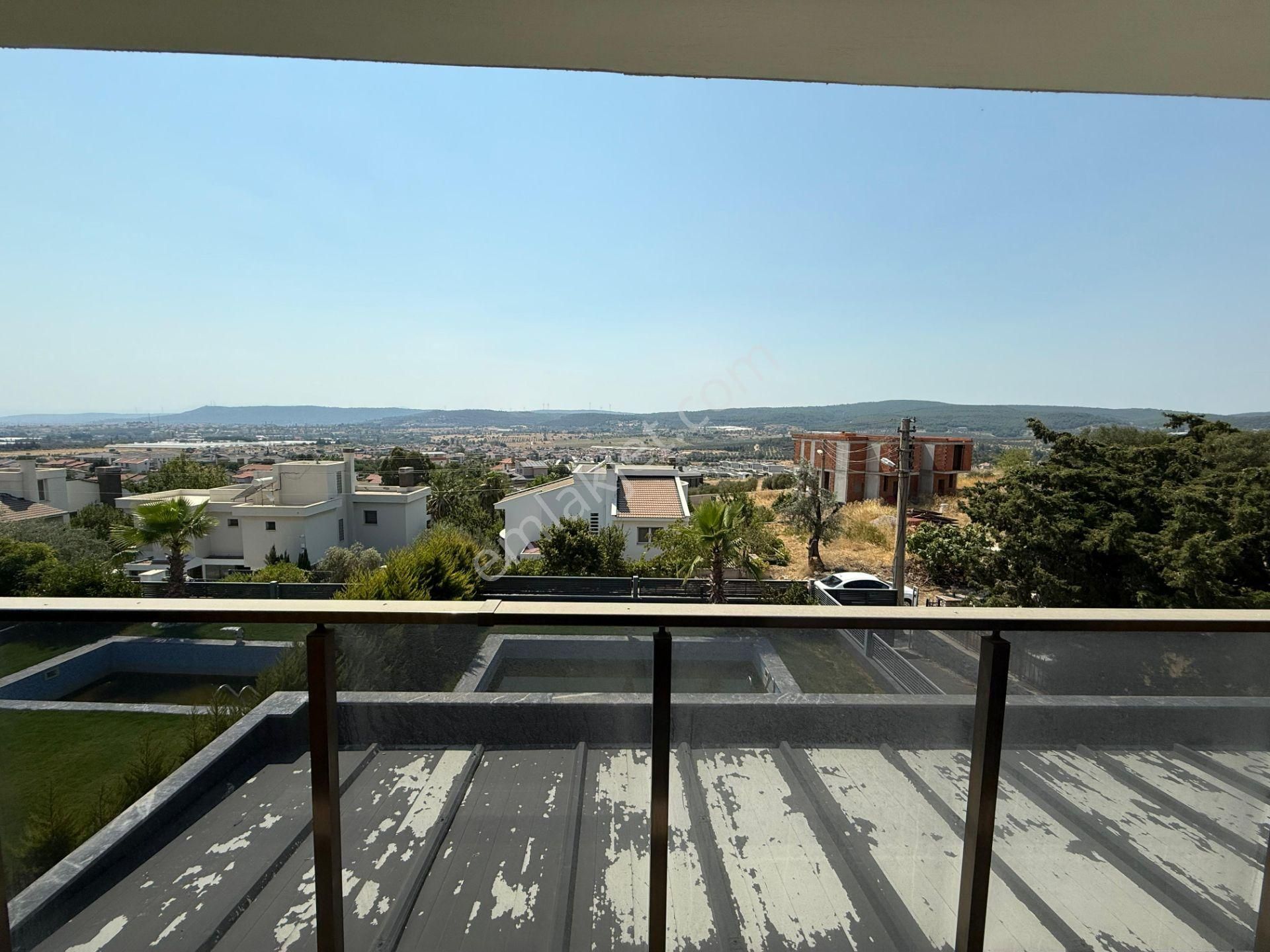 Urla Hekimköy Sitesinde Satılık 5+2 Müstakil Havuzlu Villa - Görsel 17