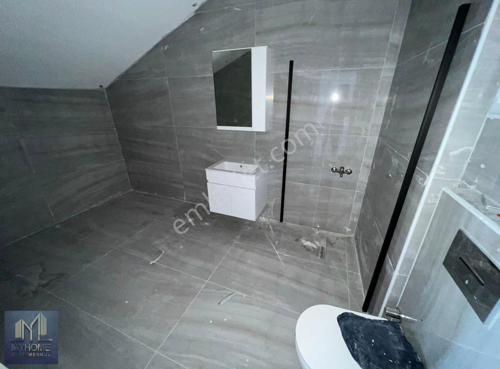 Alipaşa Skyland Tower'da Satılık Sıfır 5+1 Dubleks Daire - Görsel 12