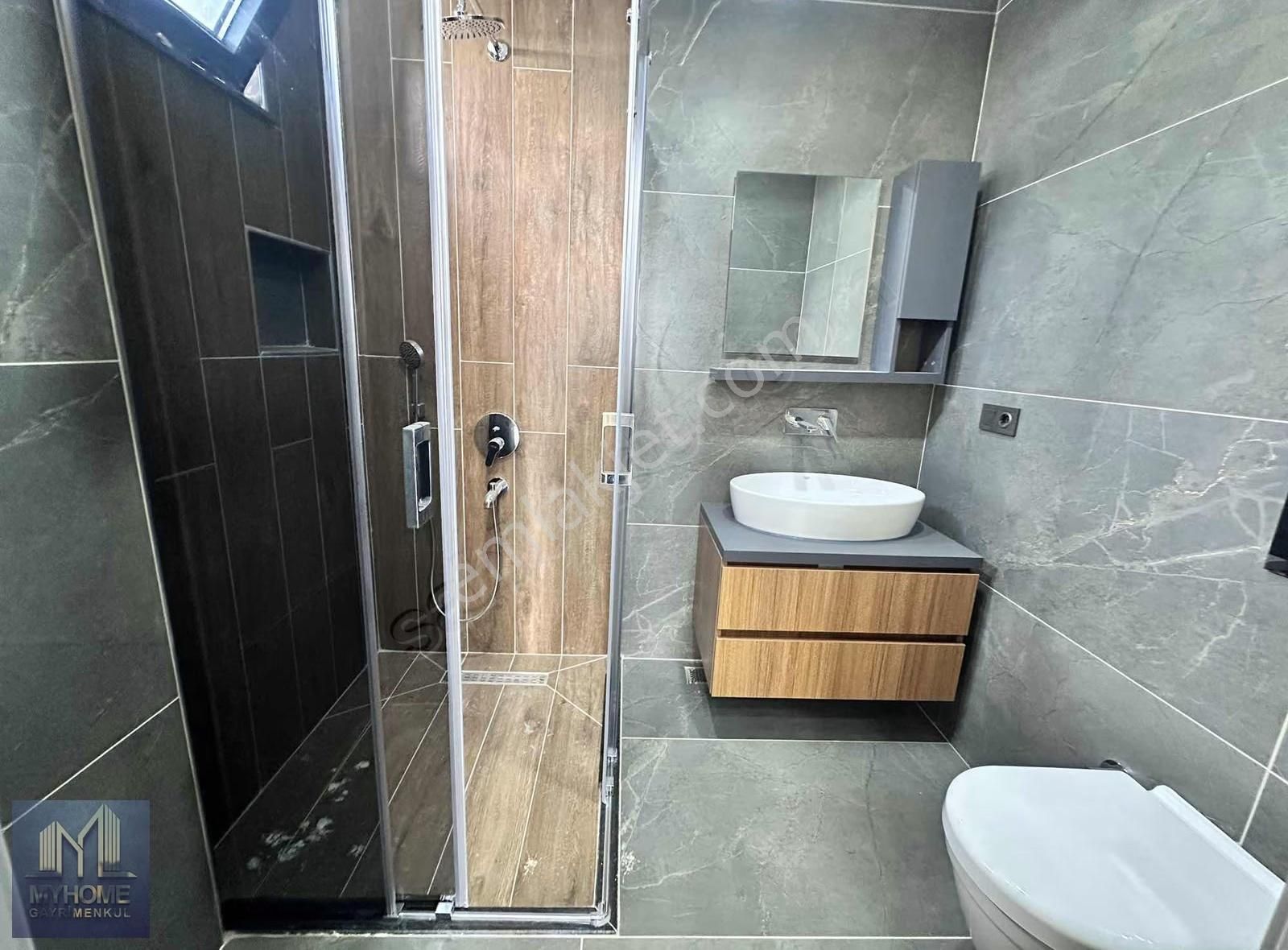 Önerlerde 4+1 270 M2 Lüks Villa Özel Havuzlu - Görsel 19