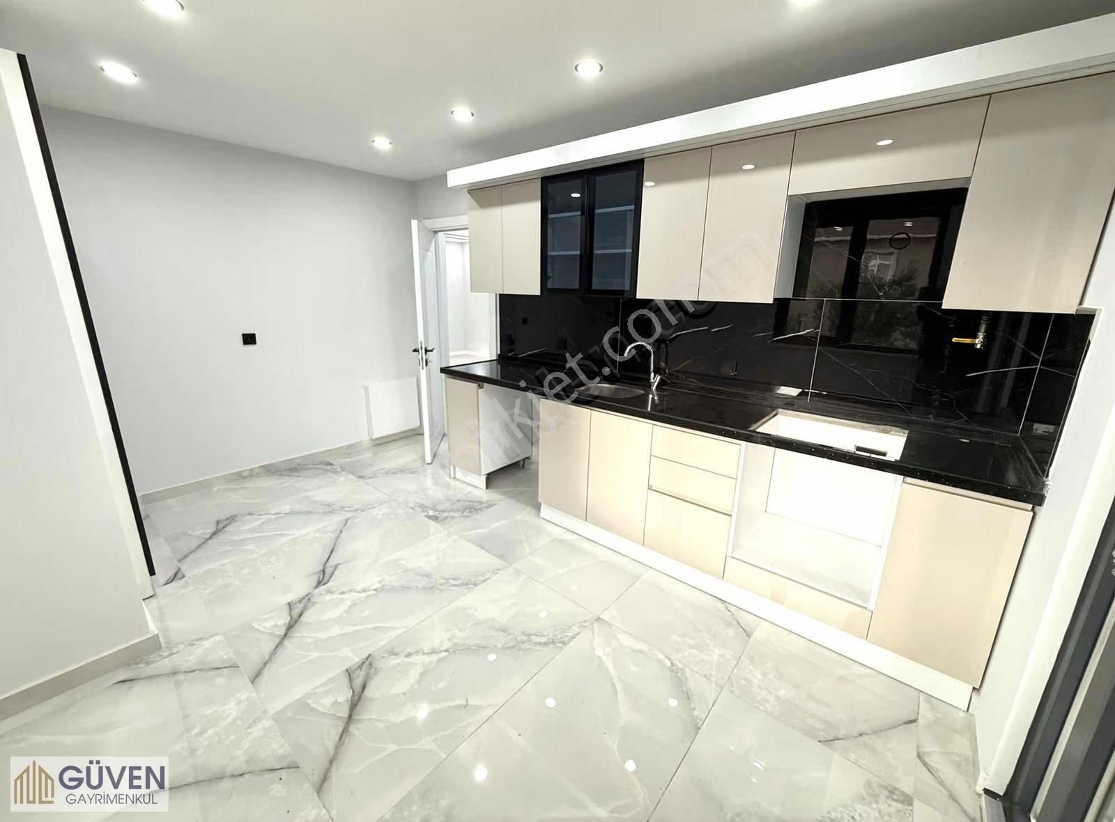 Fevziçkmak Mh İstsyn Cd Yakını Asnsörlü Ultra Lüks Bhçe Dublexı - Görsel 19