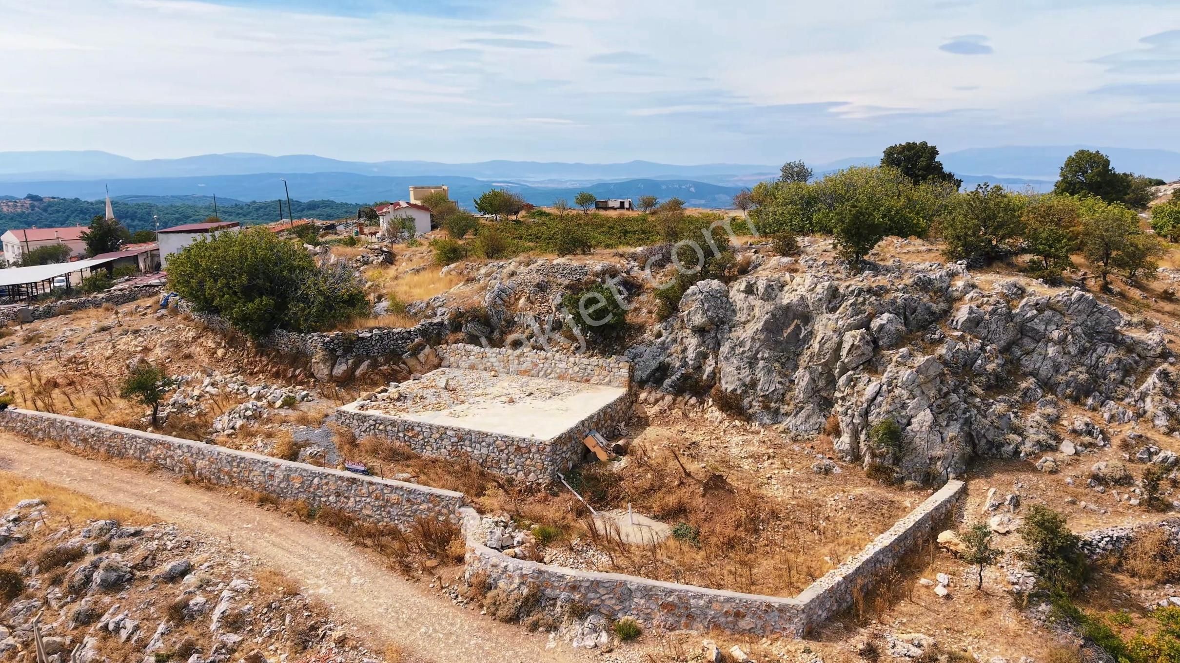 Güzelbahçe Payamlı Köyünde’ Köy İçi İmarlı Arsa - Görsel 17